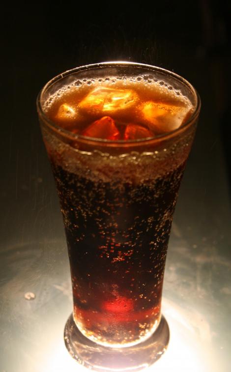 Prima sticla Pepsi fabricata exclusiv din plante