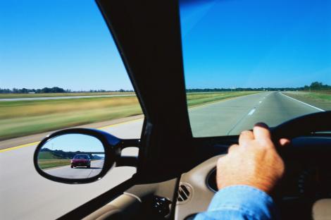 Caz revoltator la Iasi: 1.000 de ieseni orbi, surzi sau bolnavi psihic au permis de conducere