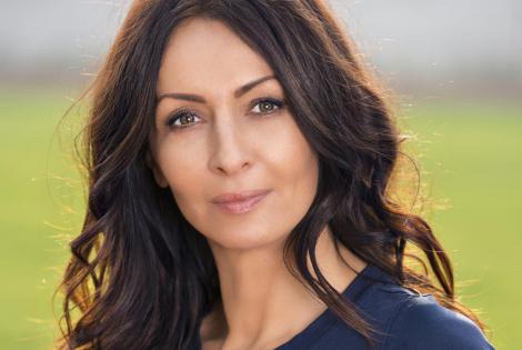 DE VĂZUT! Mihaela Rădulescu le dă peste nas autorităţilor române: "Aşa se schimbă asfaltul la Monaco"