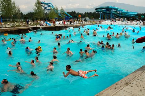 Mersul la piscină te va costa enorm! Ce adevăr a ieșit la iveală, chiar la început de vară!
