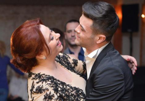 Oana Roman şi Marius Elisei, din nou în faţa altarului! Cum arată rochia de mireasă. Vedeta a slăbit enorm!
