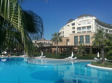 Alin Burcea, Paralela 45: Peste 243.000 de turişti români au ajuns în vacanţă în Antalya în acest an, aproape dublu faţă de 2015. Nu cred că mai este loc de creştere în 2020, sperăm la o consolidare