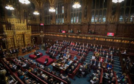 Camera Lorzilor, de acord să aprobe până vineri proiectul de lege care împiedică un Brexit fără acord