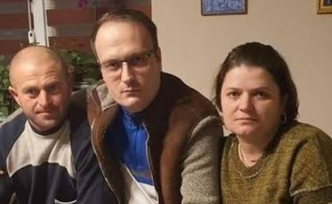 Zi de doliu pentru familia Alexandrei Măceșanu. Părinții adolescentei, devastați de vestea primită: „A îngropat-o de vie!”