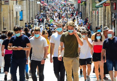 Un nou tip de coronavirus, în România! Ce se întâmplă dacă te infectezi cu noua tulpină. „Circulă de două luni, în țară!”