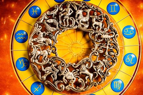 Horoscopul zilei 25 septembrie 2020. Nativii trec printr-un carusel de trăiri intense