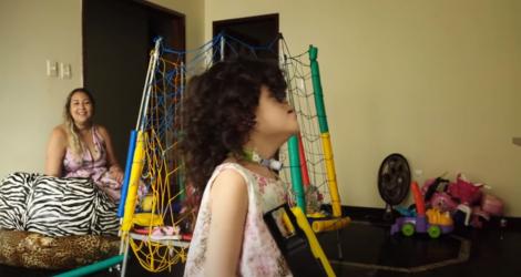 Maria e micuța eroină care a venit pe lume fără nas. Cum arată și cum reușește să se descurce fără organul vital
