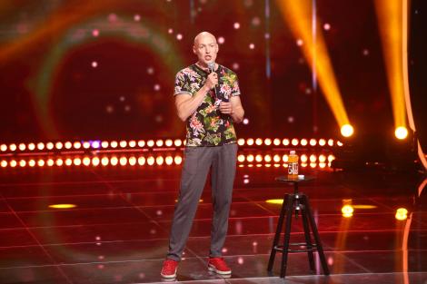 Finala iUmor, sezonul 12. Dragoș Stan, numărul "melancomic" care i-a întristat pe jurați. “Mulțumim că ne-ai învățat să plângem”