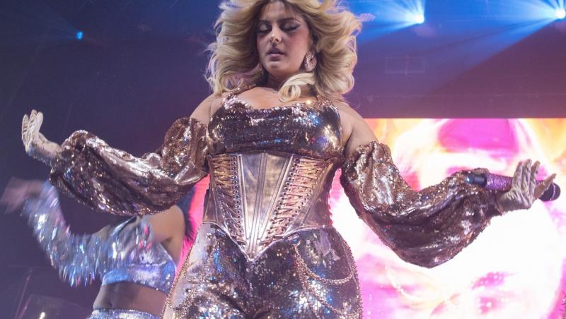 Decizia luată de Bebe Rexha după ce a fost lovită cu un telefon în față. Cum arată artista, la câteva zile după incident