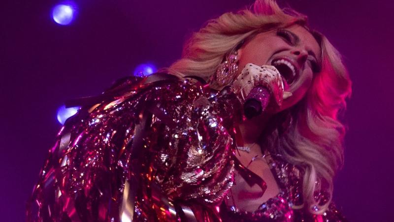 Decizia luată de Bebe Rexha după ce a fost lovită cu un telefon în față. Cum arată artista, la câteva zile după incident