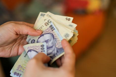 Ce români pot primi prime de peste 2.600 de lei, de Paște. Angajații vor avea banii în cont înainte de 20 aprilie 2025